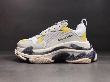 PK 발렌시아가 트리플 S 도버스트릿