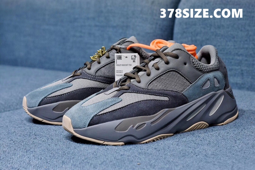 H12 이지부스트 700 틸블루