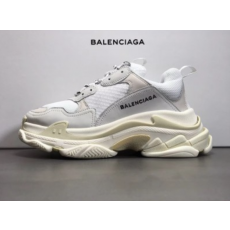 ZH 발렌시아가 트리플 에스 화이트 38