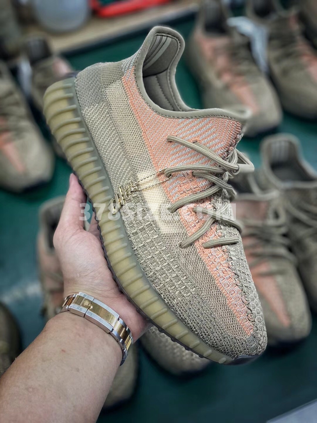 H12 이지부스트 350 엘리아다