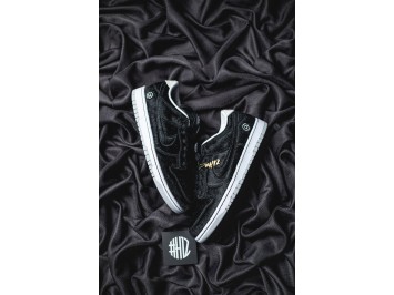 H12 나이키 덩크로우 sb 메디콤토이 베어브릭