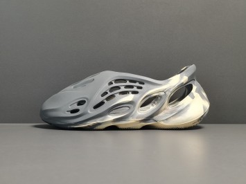 GOD 이지 폼러너