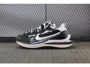 TOP sacai x Nike VaporWaffle  CV1363-001