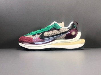 OG 3.0 sacai x Nike VaporWaffle CV1363-001