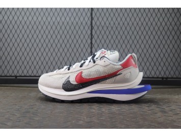 M 나이키 x 사카이 베이퍼와플 로얄 푸시아 CV1363-100