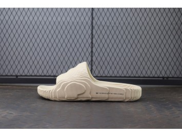 아디다스 아딜렛 22 알루미늄 GX6950