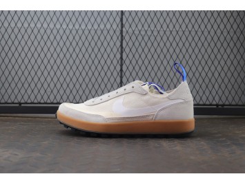 순원 나이키 x 톰 삭스 제너럴 퍼포즈 슈 라이트 크림 DA6672-200