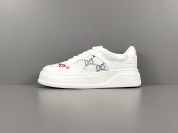 구찌 스니커즈 570443