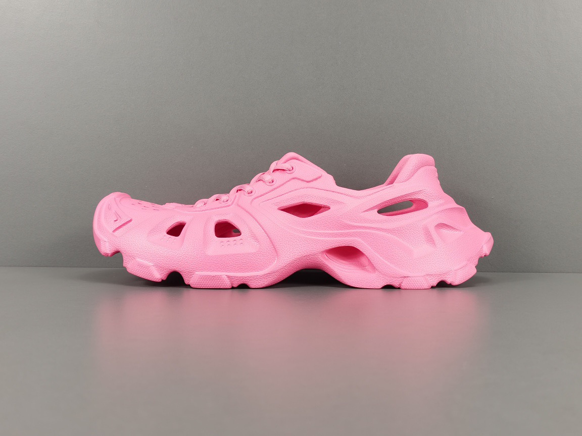 WM 발렌시아가 HD 레이스업 스니커즈 702421