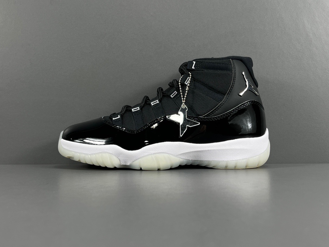 X 조던 11 레트로 주빌리 CT8012-011