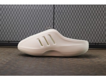 아디다스 이지 슬라이드