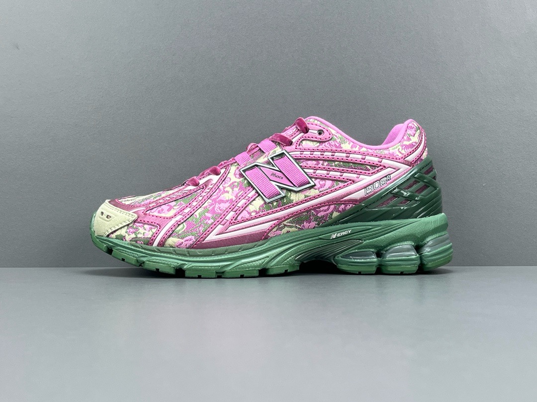 SD 뉴발란스 1906R M1906RDB