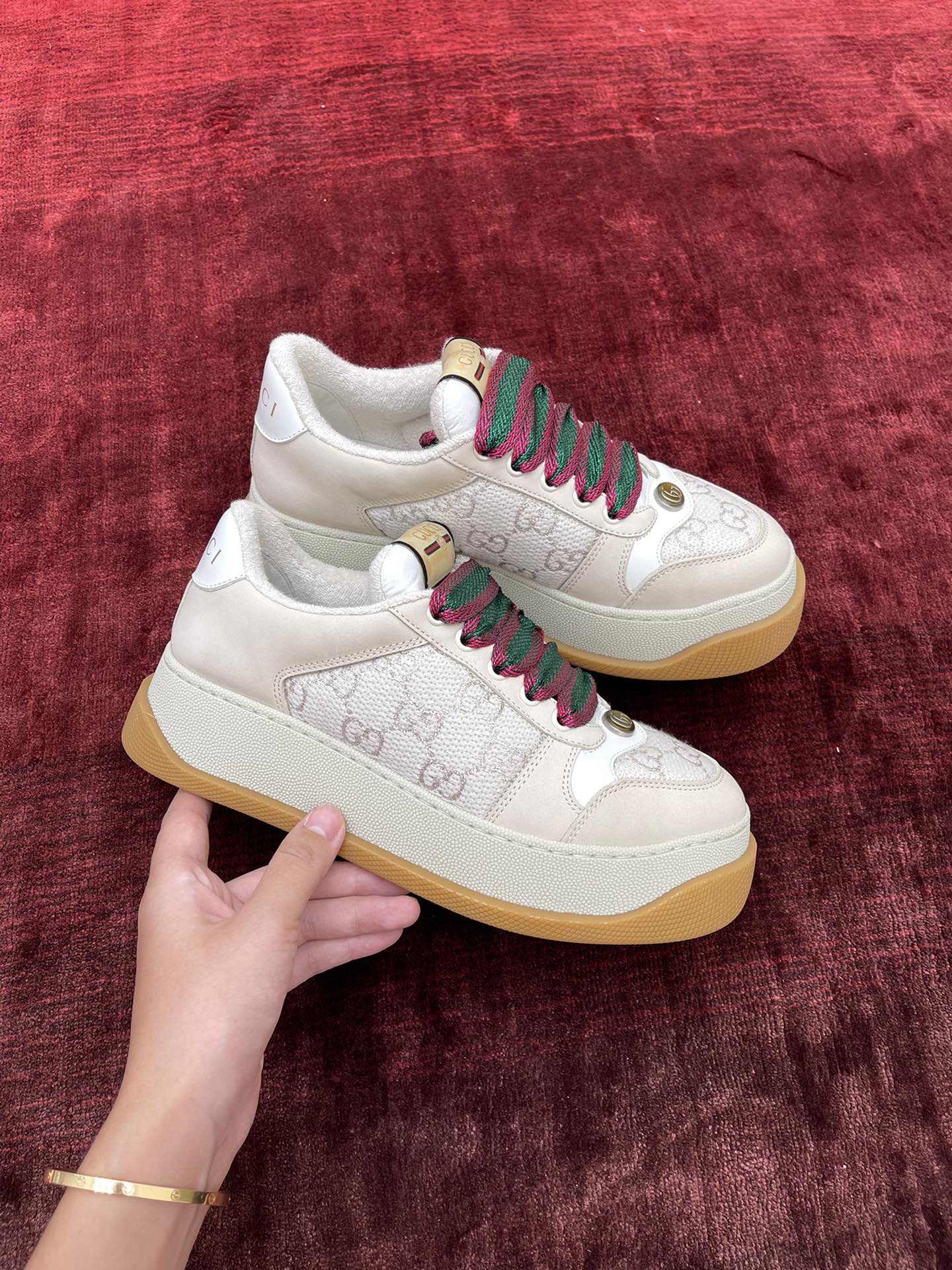 구찌 Gucci Screener