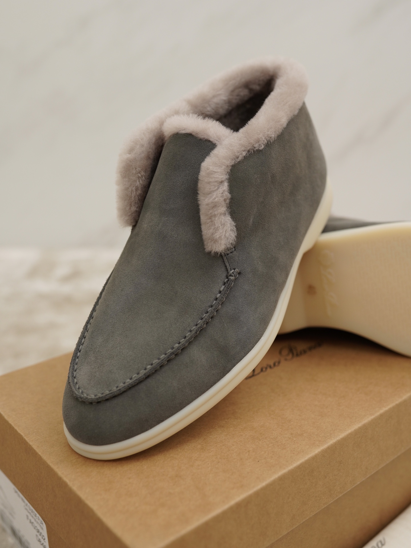 로로피아나 Loro Piana Open Walk