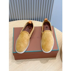 로로피아나 Loro Piana Venice Walk