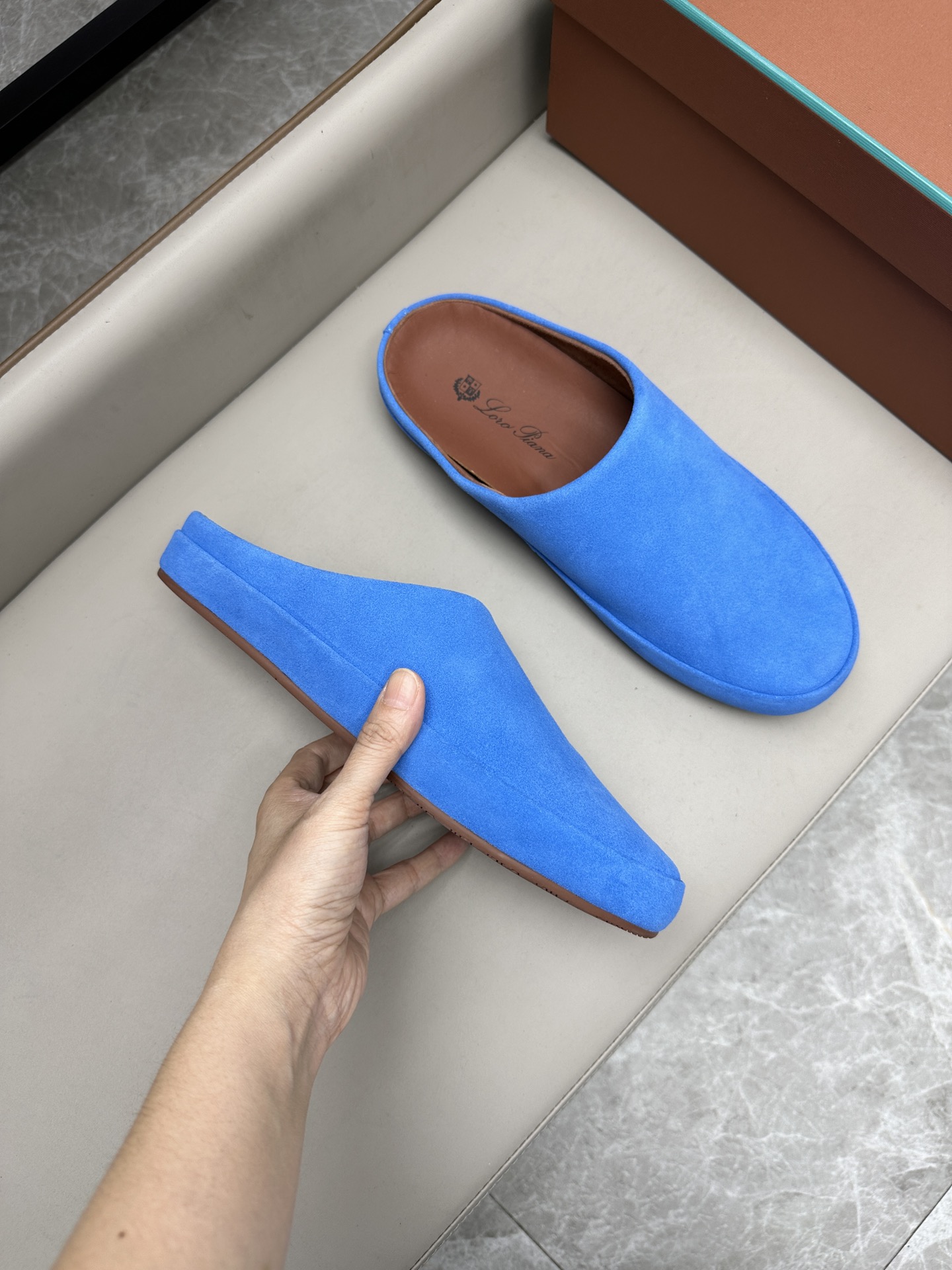 로로피아나 Loro Piana 슬리퍼