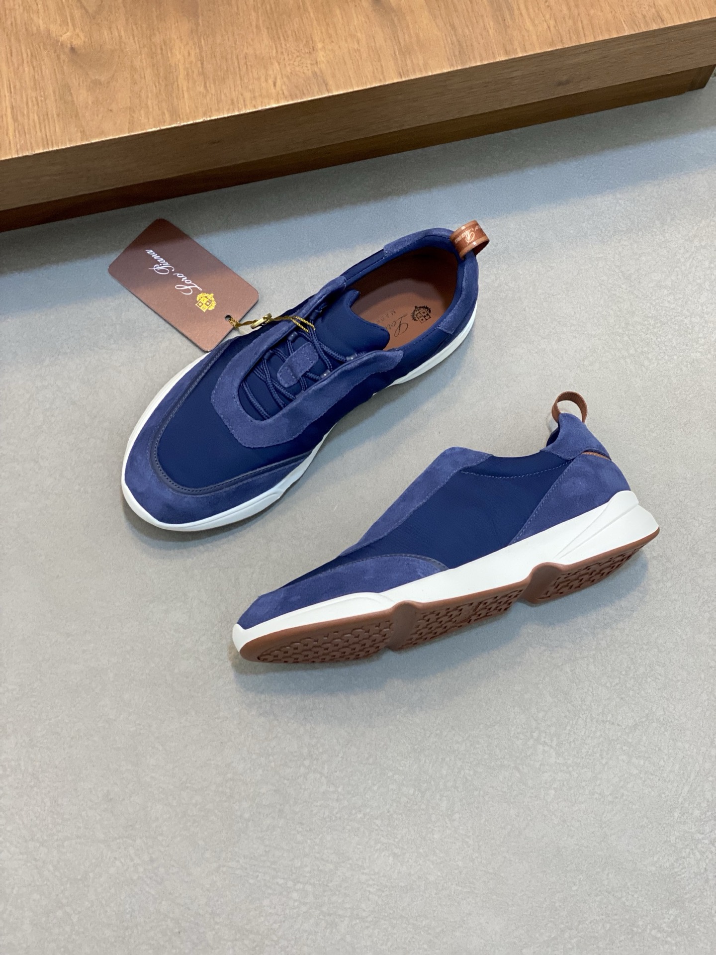 로로피아나 Loro Piana 스니커즈