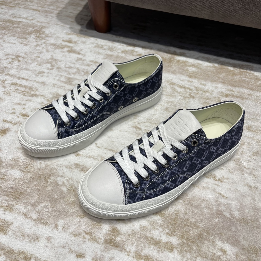 지방시 Givenchy 스니커즈