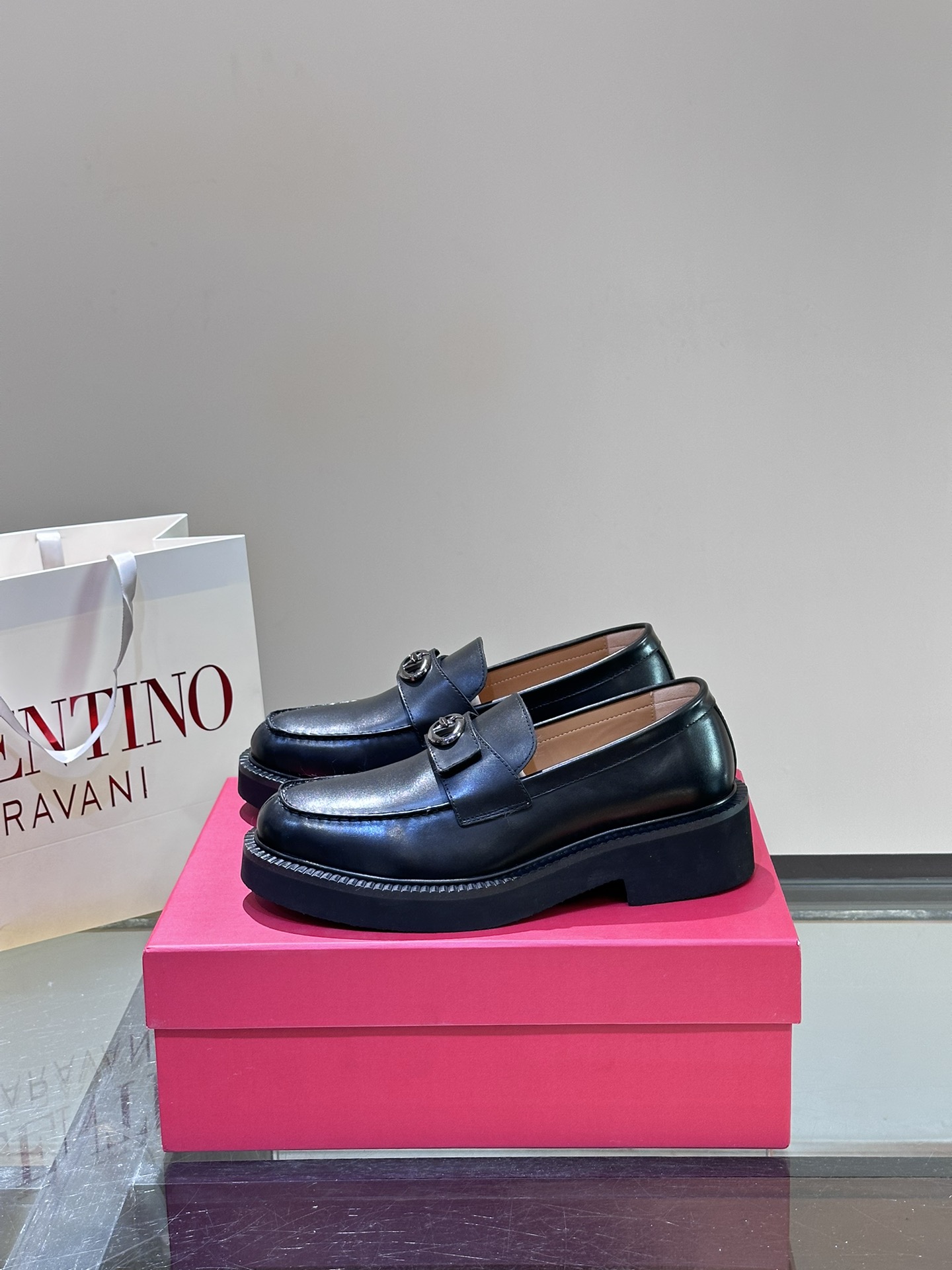 발렌티노 Valentino 로퍼