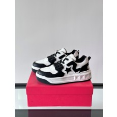 발렌티노 Valentino 스니커즈