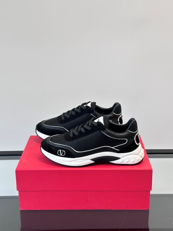 발렌티노 Valentino 스니커즈