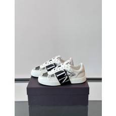 발렌티노 Valentino 스니커즈