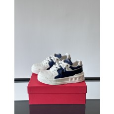 발렌티노 Valentino 스니커즈