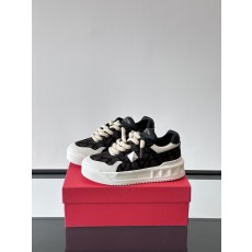 발렌티노 Valentino 스니커즈