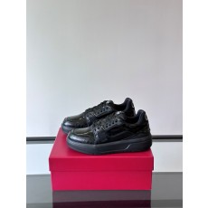 발렌티노 Valentino 스니커즈