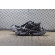 XA 발렌시아가 스테이플러 스니커즈 블랙 803681W3ST41000